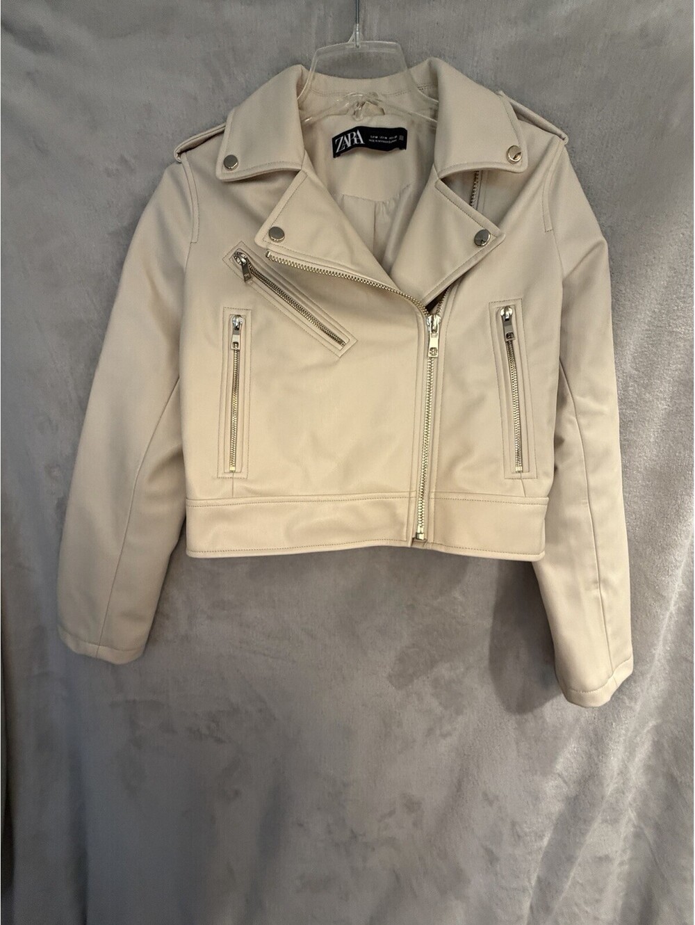Zara Womens Cream Faux Vegan Leather Cropped Moto Jacket Size M